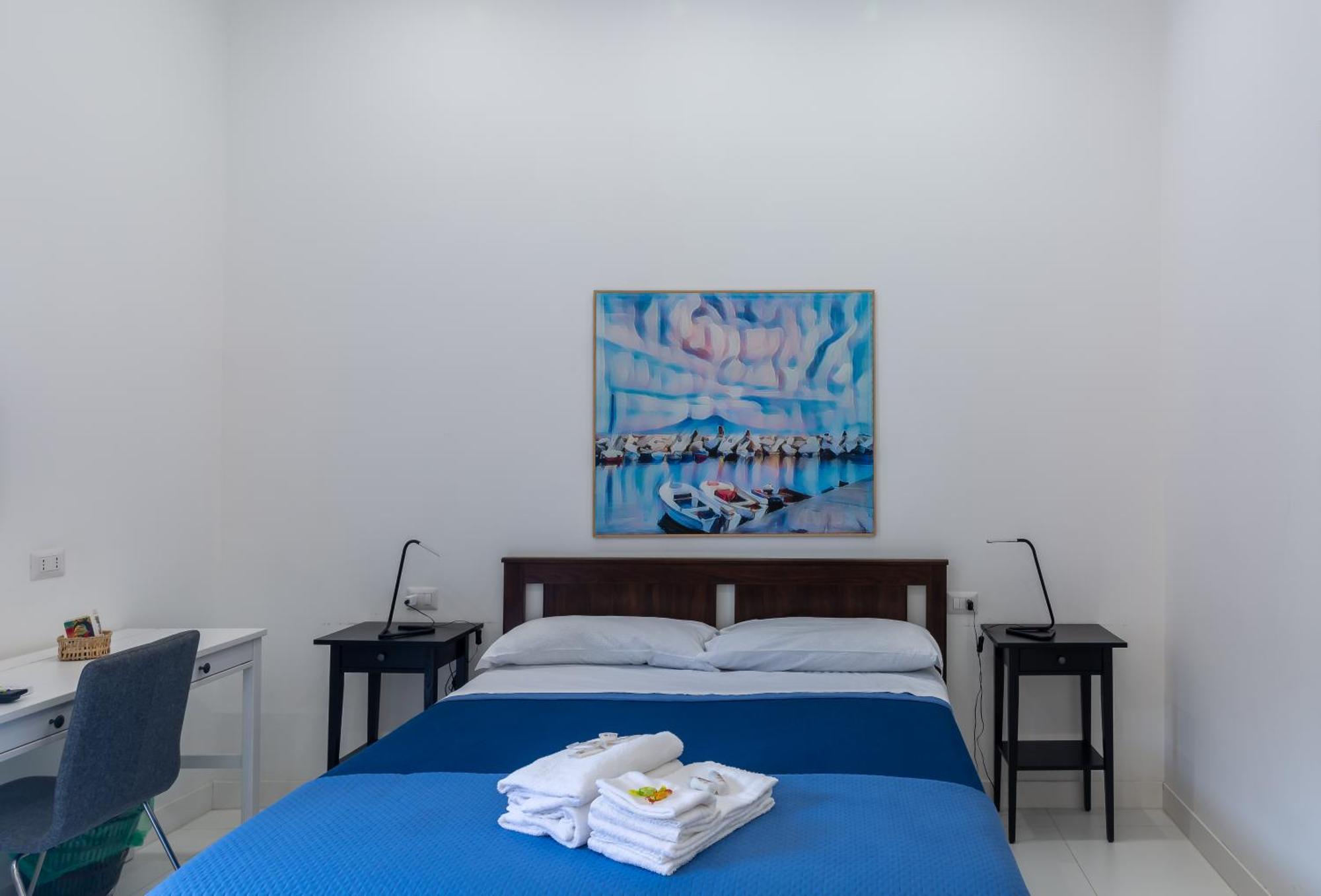 Hotel Il Vicoletto Del Castello à Naples Extérieur photo